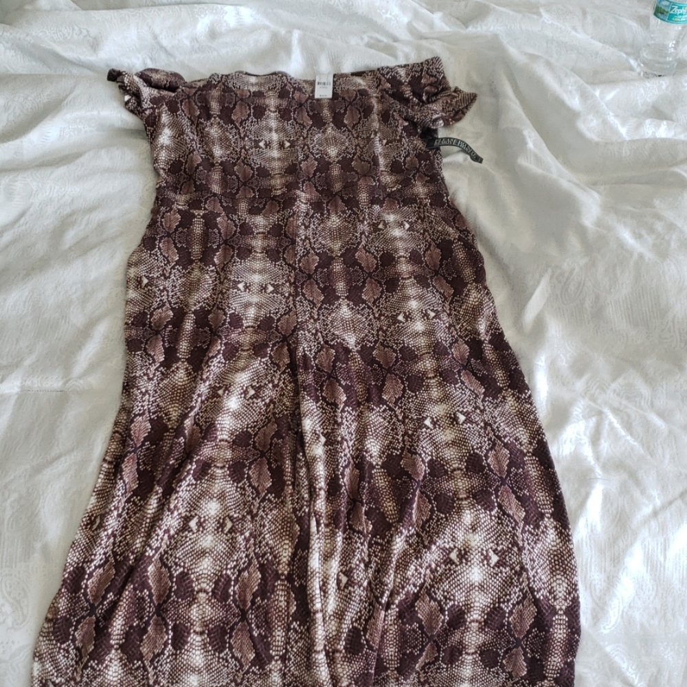 Brand new jumper Size XL